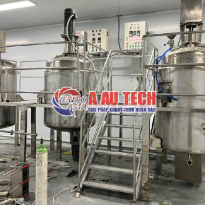 Á Âu hoàn thiện lắp đặt hệ thống bồn khuấy gia nhiệt – giải nhiệt