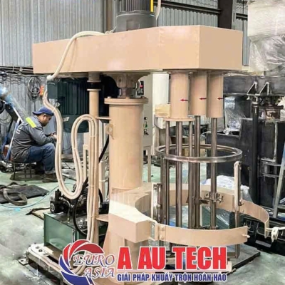 Tối ưu độ mịn và kết cấu kem chống nắng với máy khuấy đồng hóa 3 trục