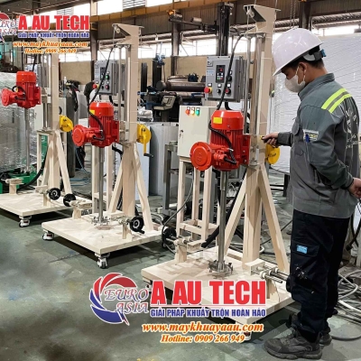 Giá máy khuấy sơn hiện nay và các yếu tố quyết định