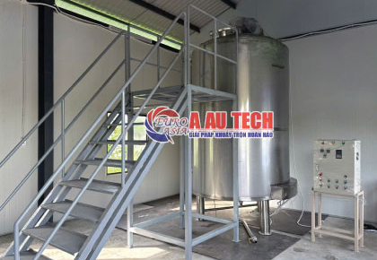 Bồn khuấy hóa chất tẩy rửa tích hợp sàn thao tác an toàn