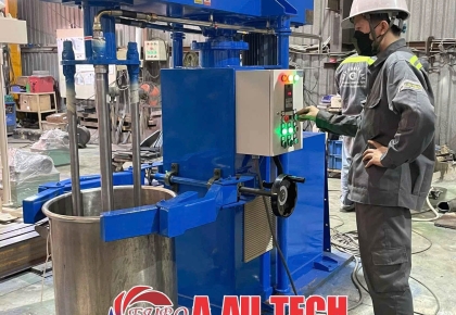 Máy nghiền sơn epoxy trong quy trình nghiền sơn công nghiệp