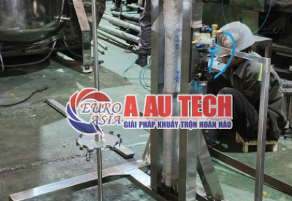 Máy khuấy khí nén 200 lít – Cánh khuấy theo yêu cầu
