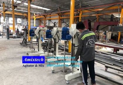 Máy Khuấy Nâng Hạ Bằng Cơ