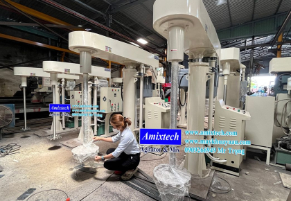 Máy Khuấy Sơn Nước 500-700 Lít