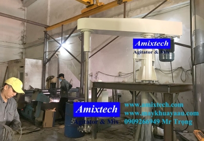 Máy Khuấy Sơn Dạng Xoay 5000 Lít