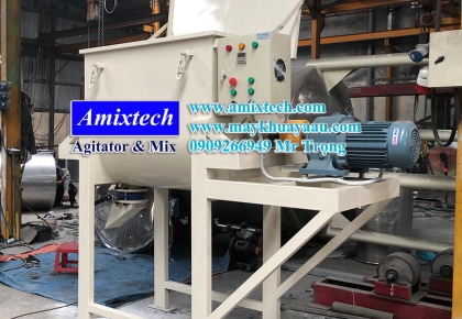 Máy Trộn Bột Nằm Ngang 300Kg