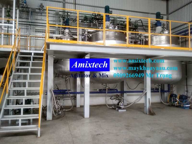 Bồn khuấy trộn lắp sàn thao tác