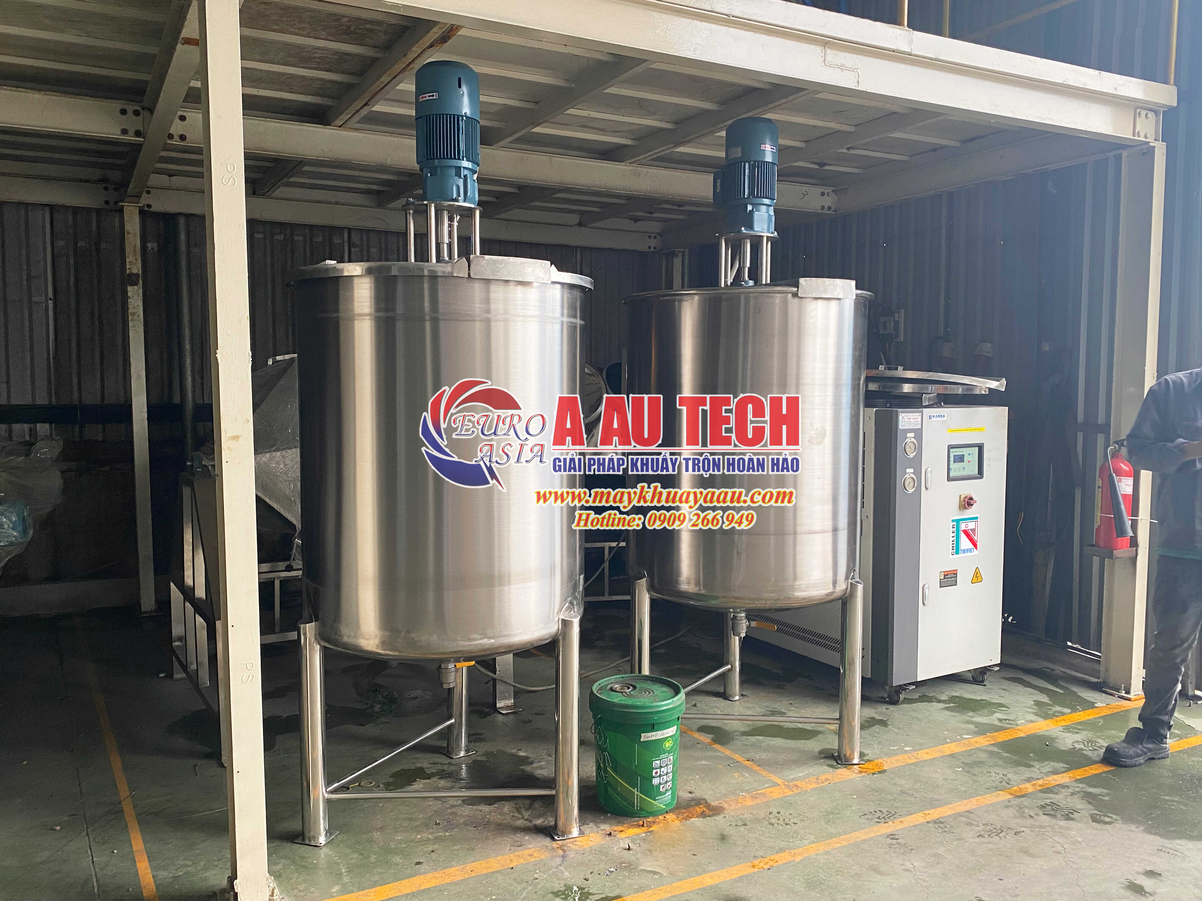 Bồn khuấy thuốc bảo vệ thực vật 500 lít