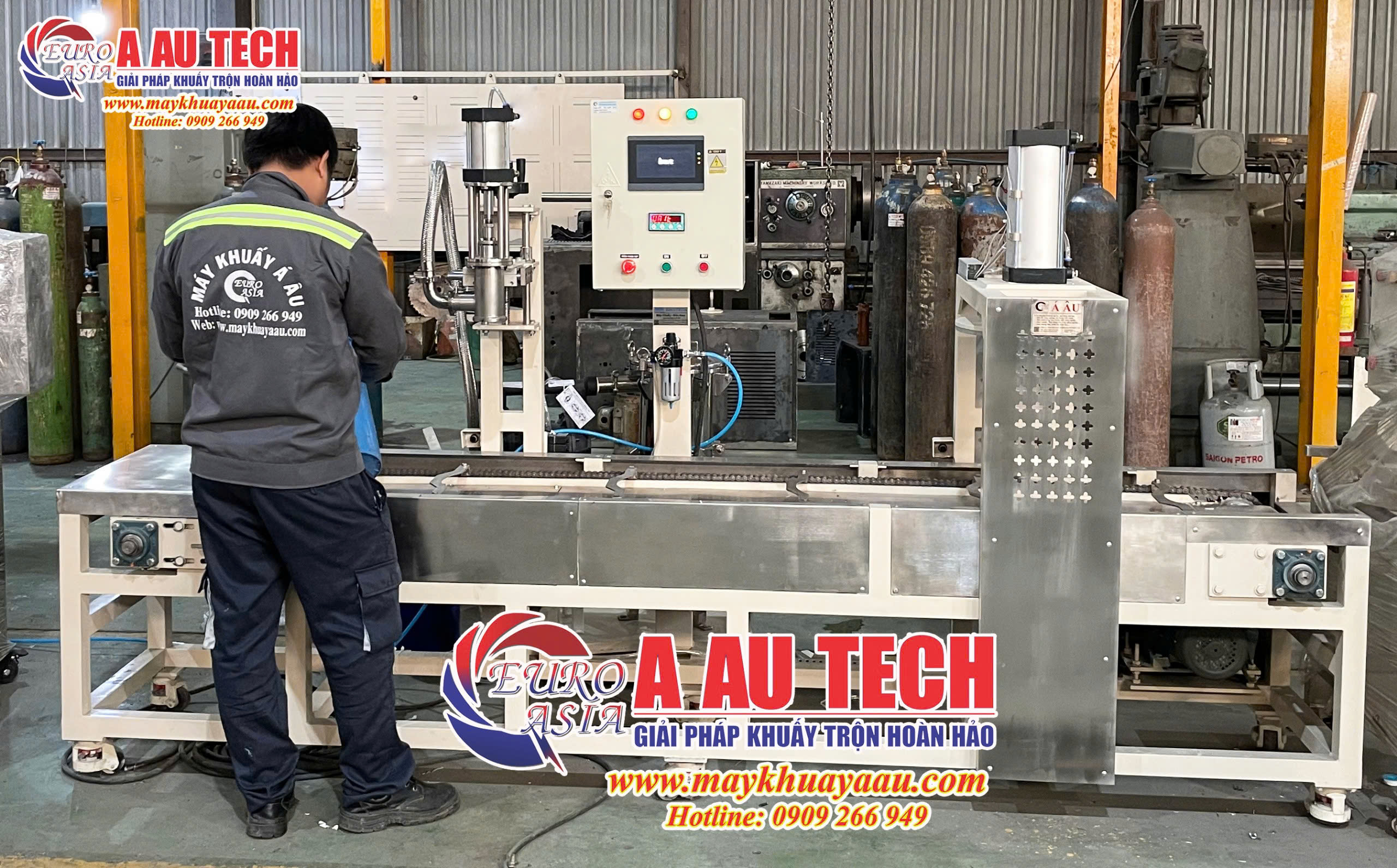 Máy chiết rót phân bón