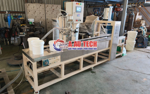 máy chiết rót và đóng nắp thùng 5-18L