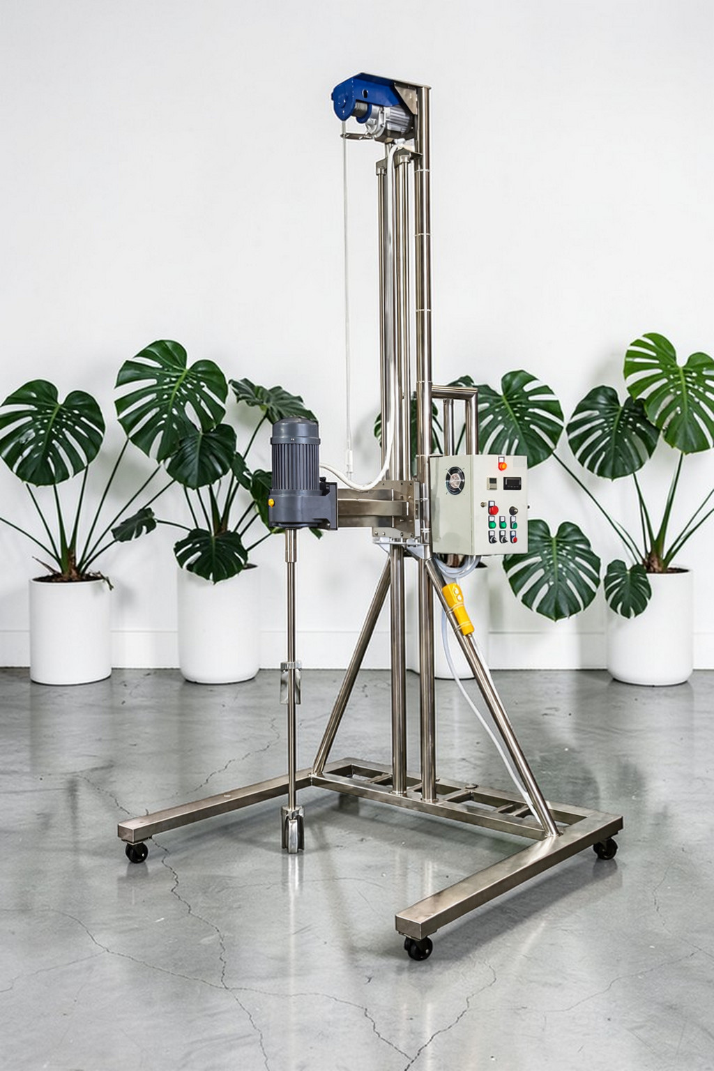 máy khuấy thùng ibc nâng hạ bằng điện