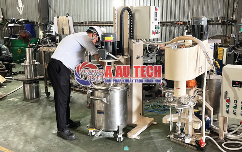 Máy khuấy sơn khử bọt chân không