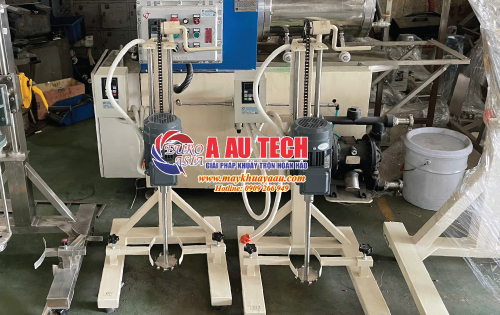 Máy khuấy tay quay