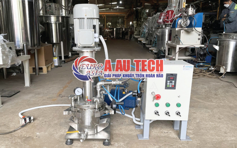 Máy khuấy thí nghiệm hút chân không