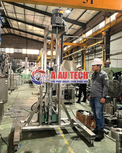 Máy khuấy thùng IBC theo yêu cầu 