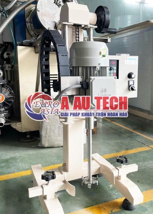 may khuay thi nghiem