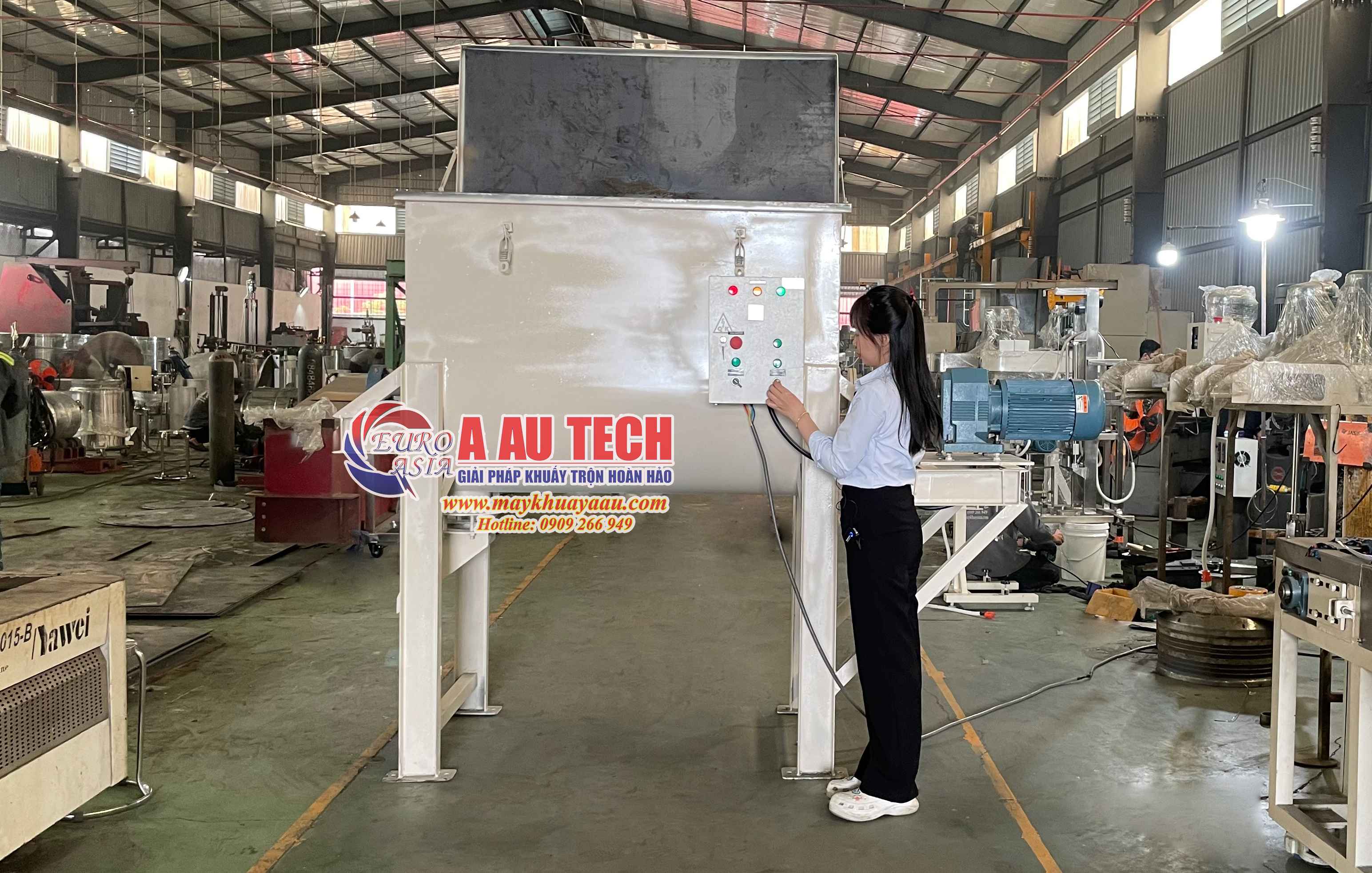 Máy trộn phân bón 500kg