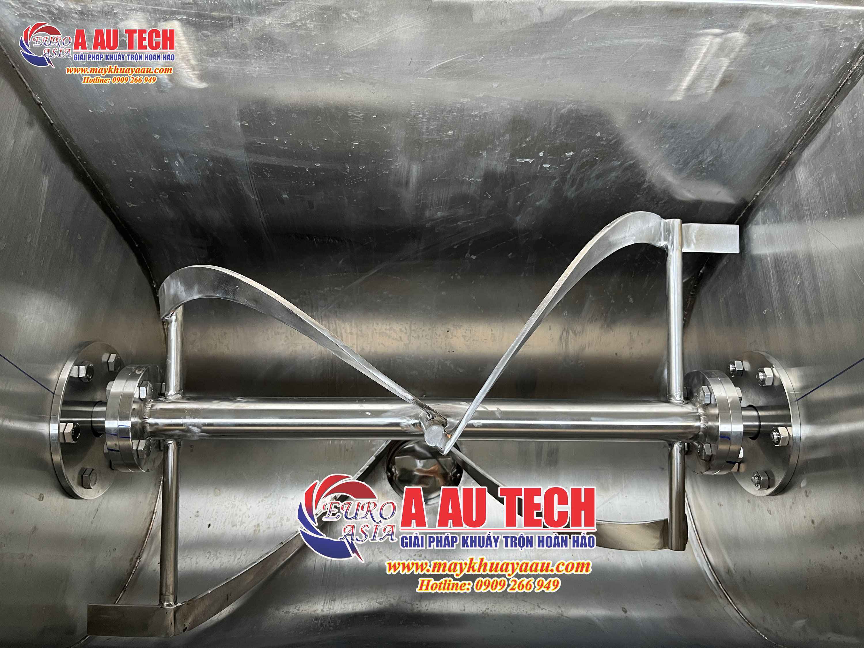 Máy trộn thực phẩm xoay đổ liệu