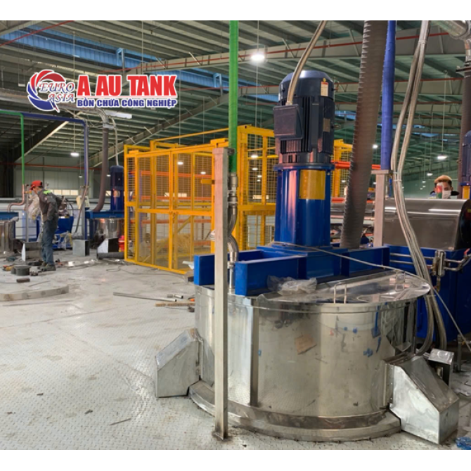 Bồn Khuấy Thuốc Bảo Vệ Thực Vật