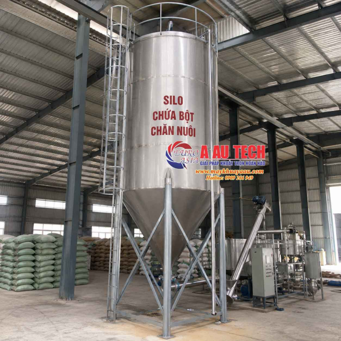Silo Inox Chứa Thức Ăn Chăn Nuôi